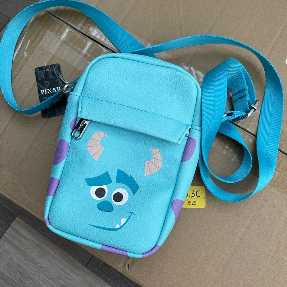 BRAND NEW ✨sold out ✨Buckle-Down Sully Crossbody Bag!!